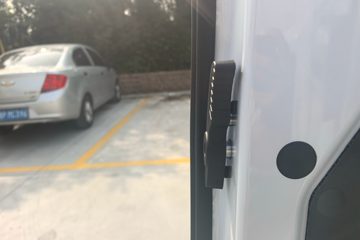 Զ�� ȫ������V7E 2025�� �ǻ۰� 2�� ���綯��ջ��� ��о51.4kWhͼƬ