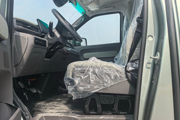 Զ�� ȫ������V7E���ܰ� 2025�� �Ǹ��� 5�� ���綯��� ����51.4kWhͼƬ