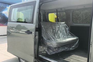 Զ�� ȫ������V7E���ܰ� 2025�� �Ǹ��� 5�� ���綯��� ����51.4kWhͼƬ