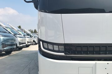 Զ�� ����H8E ���˰� 4.5T 4.1�׵��Ŵ��綯��դʽ�Ῠ81.14kWhͼƬ