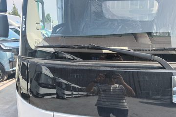 Զ�� ����H8E ���˰� 4.5T 4.1�׵��Ŵ��綯��դʽ�Ῠ81.14kWhͼƬ