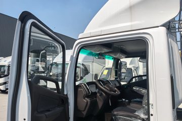 Զ�� ����H8E ���˰� 4.5T 4.1�׵��Ŵ��綯��դʽ�Ῠ81.14kWhͼƬ