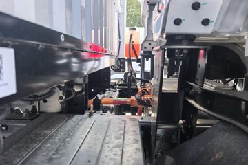 Զ�� ����H8E ���˰� 4.5T 4.1�׵��Ŵ��綯��դʽ�Ῠ81.14kWhͼƬ