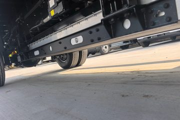 Զ�� ����H8E ���˰� 4.5T 4.1�׵��Ŵ��綯��դʽ�Ῠ81.14kWhͼƬ