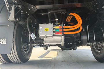 Զ�� ����H8E ���˰� 4.5T 4.1�׵��Ŵ��綯��դʽ�Ῠ81.14kWhͼƬ