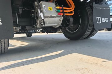 Զ�� ����H8E ���˰� 4.5T 4.1�׵��Ŵ��綯��դʽ�Ῠ81.14kWhͼƬ