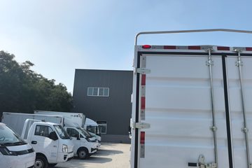 Զ�� ����H8E ���˰� 4.5T 4.1�׵��Ŵ��綯��դʽ�Ῠ81.14kWhͼƬ