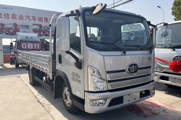 解放领途 星耀版 2.2L柴油 150马力 万里扬6档 4.2米单排栏板轻卡