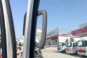 �����; ��ҫ�� 2.2L���� 150���� ������6�� 4.2�׵��������ῨͼƬ