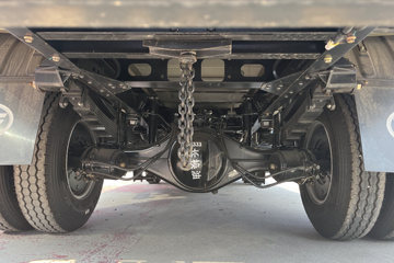 �����; ��ҫ�� 2.2L���� 150���� ������6�� 4.2�׵��������ῨͼƬ