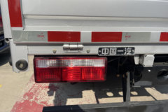 解放领途 星耀版 2.2L柴油 150马力 万里扬6档 4.2米单排栏板轻卡