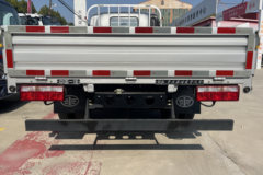 解放领途 星耀版 2.2L柴油 150马力 万里扬6档 4.2米单排栏板轻卡