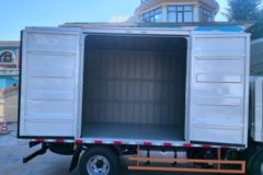 江铃经典凯运 宽体 2.5L柴油 122马力 4.08米单排厢式轻卡