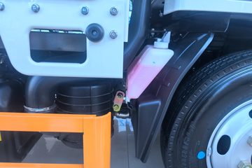 ����ȫ��˳�� ��׼�� 2.5L���� 136���� ������5�� 3.7�׵��������ῨͼƬ