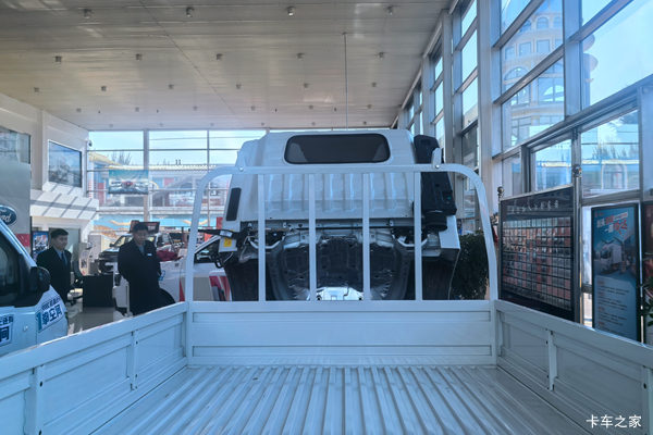 优惠0.3万 深圳市全新顺达载货车火热促销中