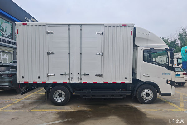 星智H8E电动载货车西安市火热促销中 让利高达0.3万