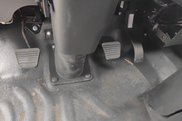 �й������ɶ����ó�V1 2.5L���� 170���� ������8��  2.9����ж��ͼƬ