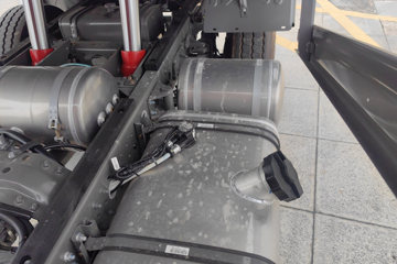 �й������ɶ����ó�V1 2.5L���� 170���� ������8��  2.9����ж��ͼƬ