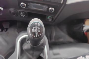 �й������ɶ����ó� V3 3L���� 170���� 4X2 ��ʿ��8�� 3.94���Ű���ж��ͼƬ