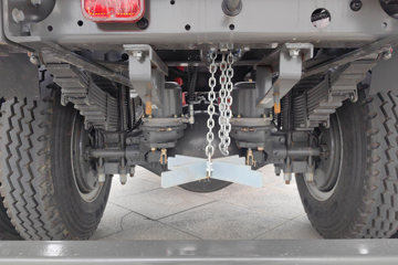 �й������ɶ����ó� V3 3L���� 170���� 4X2 ��ʿ��8�� 3.94���Ű���ж��ͼƬ