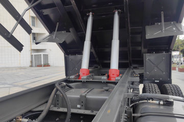 �й������ɶ����ó� V3 3L���� 170���� 4X2 ��ʿ��8�� 3.94���Ű���ж��ͼƬ