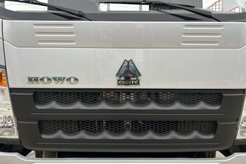 ����HOWO����M 2.3L���� 140���� ������6�� 4.15�׵��������ῨͼƬ