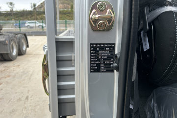 ����HOWO����M 2.3L���� 140���� ������6�� 4.15�׵��������ῨͼƬ