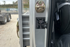 重汽HOWO悍将M 2.3L柴油 140马力 万里扬6档 4.15米单排栏板轻卡