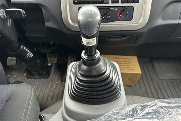 ����HOWO����M 2.3L���� 140���� ������6�� 4.15�׵��������ῨͼƬ