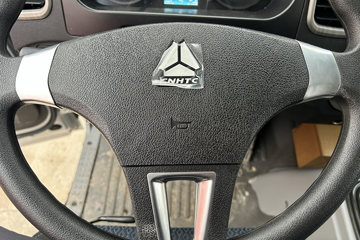 ����HOWO����M 2.3L���� 140���� ������6�� 4.15�׵��������ῨͼƬ