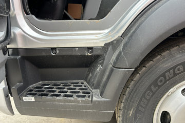 ����HOWO����M 2.3L���� 140���� ������6�� 4.15�׵��������ῨͼƬ