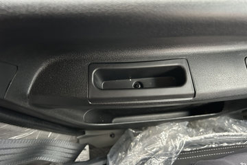 ����HOWO����M 2.3L���� 140���� ������6�� 4.15�׵��������ῨͼƬ