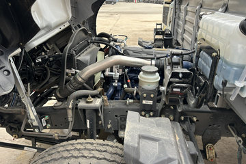 ����HOWO����M 2.3L���� 140���� ������6�� 4.15�׵��������ῨͼƬ