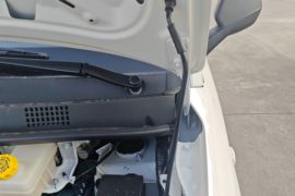 黄金仓&nbsp;电动封闭厢货底盘图片