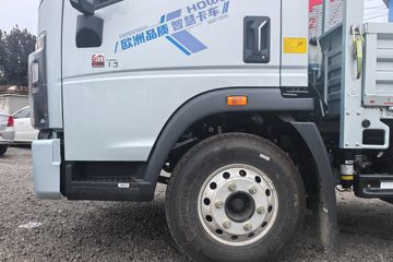 �й�����HOWO ͳ˧ 151���� 4.15�׵��������Ῠ(��ʿ��8��)ͼƬ