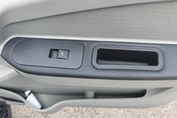 �й�����HOWO ͳ˧ 151���� 4.15�׵��������Ῠ(��ʿ��8��)ͼƬ