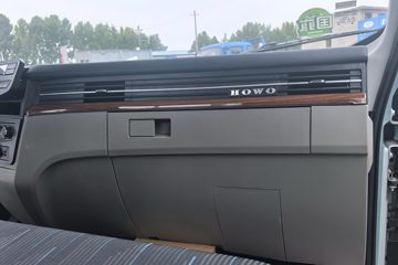 �й�����HOWO ͳ˧ 151���� 4.15�׵��������Ῠ(��ʿ��8��)ͼƬ