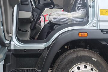 �й�����HOWO ͳ˧ 151���� 4.15�׵��������Ῠ(��ʿ��8��)ͼƬ