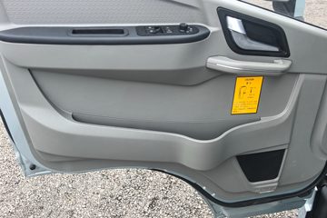 �й�����HOWO ͳ˧ 151���� 4.15�׵��������Ῠ(��ʿ��8��)ͼƬ