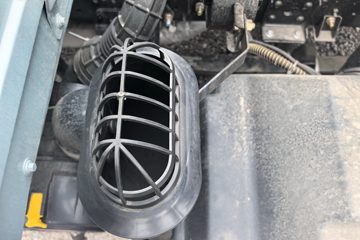 �й�����HOWO ͳ˧ 151���� 4.15�׵��������Ῠ(��ʿ��8��)ͼƬ