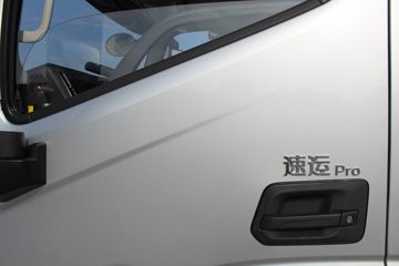 �������M�� 2.3L���� 142���� ������5�� Һɲ 3.7�׵��Ų�դʽ΢��ͼƬ