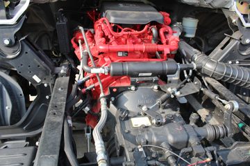 �������M�� 2.3L���� 142���� ������5�� Һɲ 3.7�׵��Ų�դʽ΢��ͼƬ