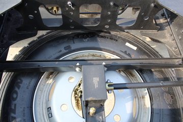 �������M�� 2.3L���� 142���� ������5�� Һɲ 3.7�׵��Ų�դʽ΢��ͼƬ