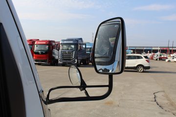 �����������EM 3.8�׵��Ŵ��綯��ʽ΢�� ����ʱ��77.28kWhͼƬ