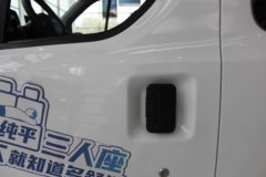 江铃E福顺 2025款 明窗版 纯电动 7座 5.185米中轴低顶轻客 53.58kWh