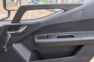 ���ǵ�T5EV �Ƹ��� 4.5T 4.03�׵��Ŵ��綯��ʽ�Ῠ100kWhͼƬ