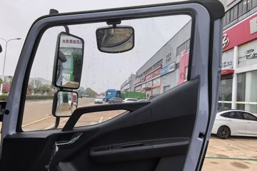 ���ǵ�T5EV �Ƹ��� 4.5T 4.03�׵��Ŵ��綯��ʽ�Ῠ100kWhͼƬ