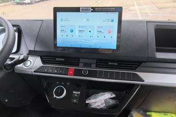 ���ǵ�T5EV �Ƹ��� 4.5T 4.03�׵��Ŵ��綯��ʽ�Ῠ100kWhͼƬ