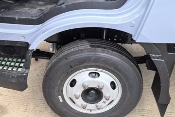 ���ǵ�T5EV �Ƹ��� 4.5T 4.03�׵��Ŵ��綯��ʽ�Ῠ100kWhͼƬ