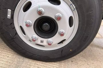 ���ǵ�T5EV �Ƹ��� 4.5T 4.03�׵��Ŵ��綯��ʽ�Ῠ100kWhͼƬ